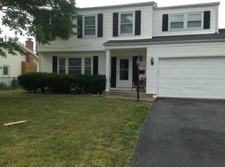 2560 McDonald Ct, Grove City, OH