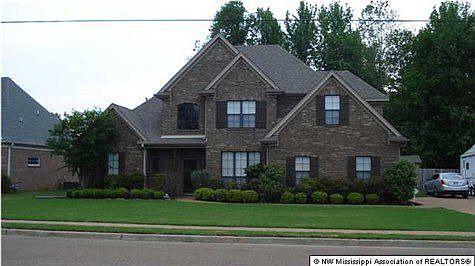 1st image of 204 Forked Creek Pkwy