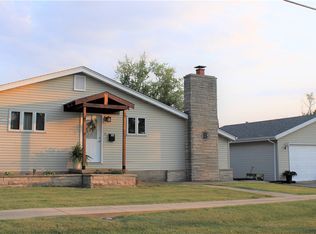 1312 W South 2nd St, Shelbyville, IL