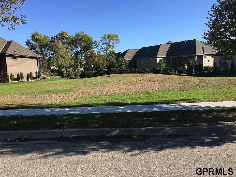 2nd image of 7912 Preserve Ln