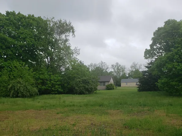 2024 E Highland Ave, Muncie, IN 47303