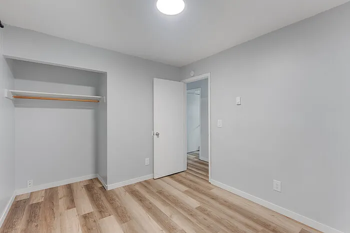 143 North St — Photo 17