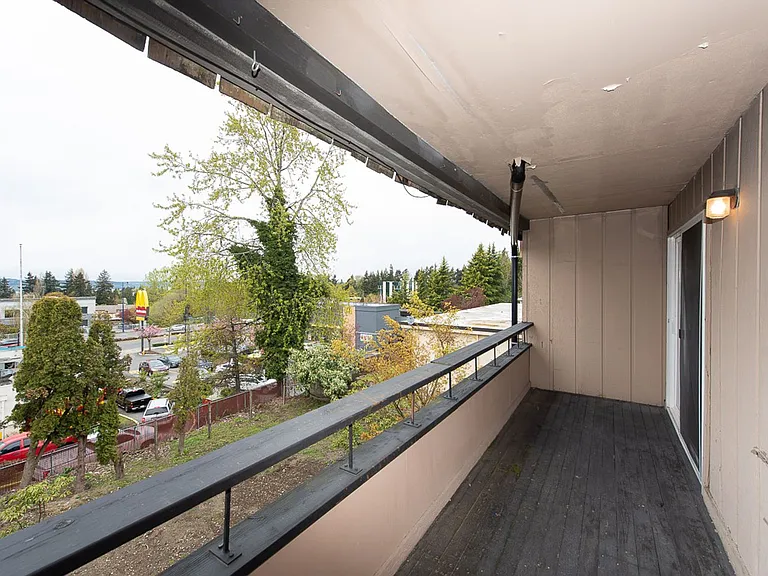 Vashon Vue — Photo 19