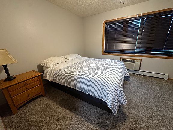 2nd image of 124 8th Ave SW #7