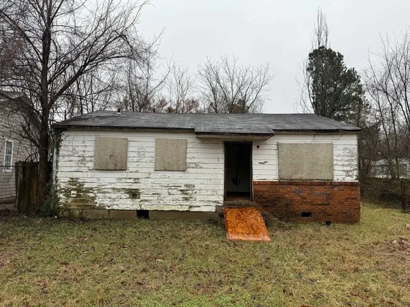 2569 Sunny Hill Dr, Memphis, TN 38127