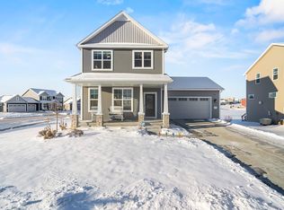 1084 Magic Mdw, Verona, WI 53593