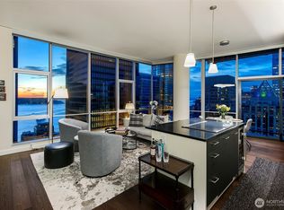 909 5th Avenue #2301, Seattle, WA