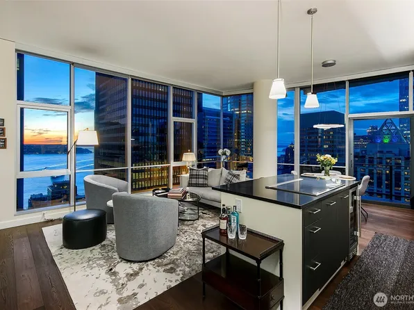 909 5th Avenue #2301, Seattle, WA 98164