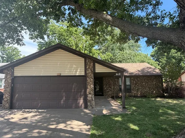 5713 S Birch Ave, Broken Arrow, OK 74011