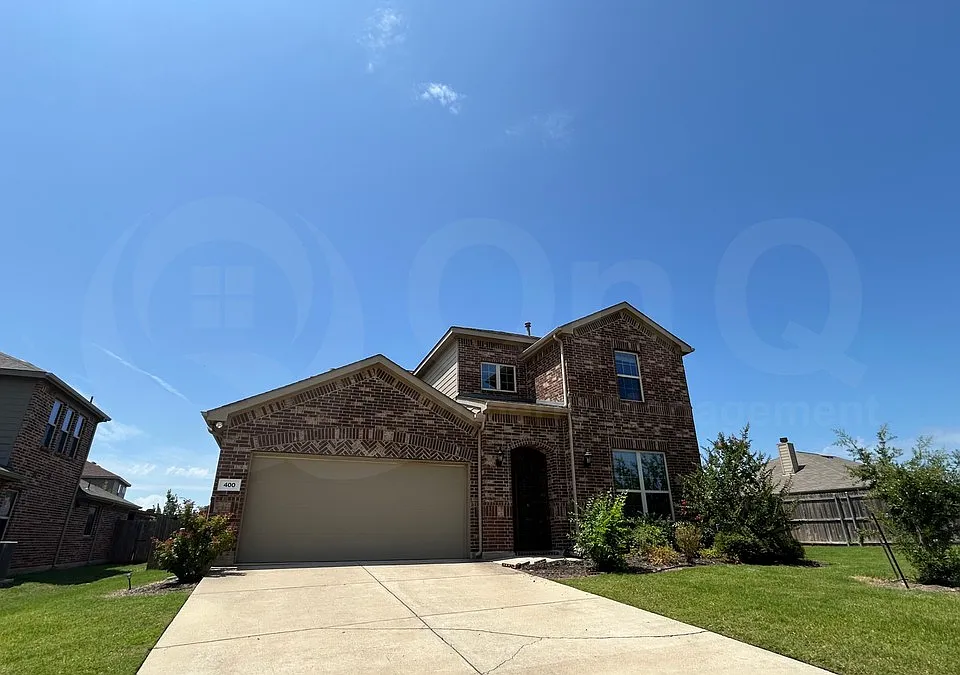 400 Plum Ct