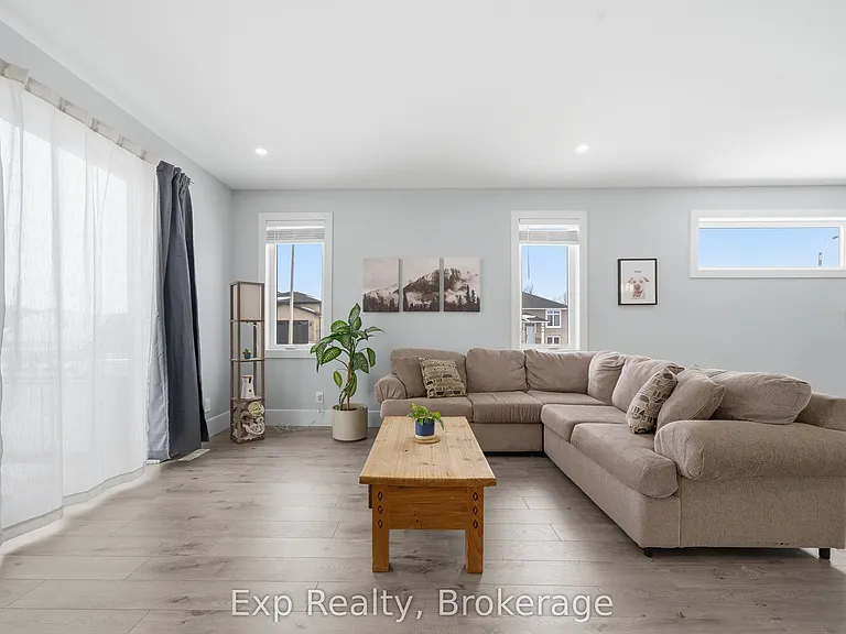 52 Meagan Ln — Photo 19