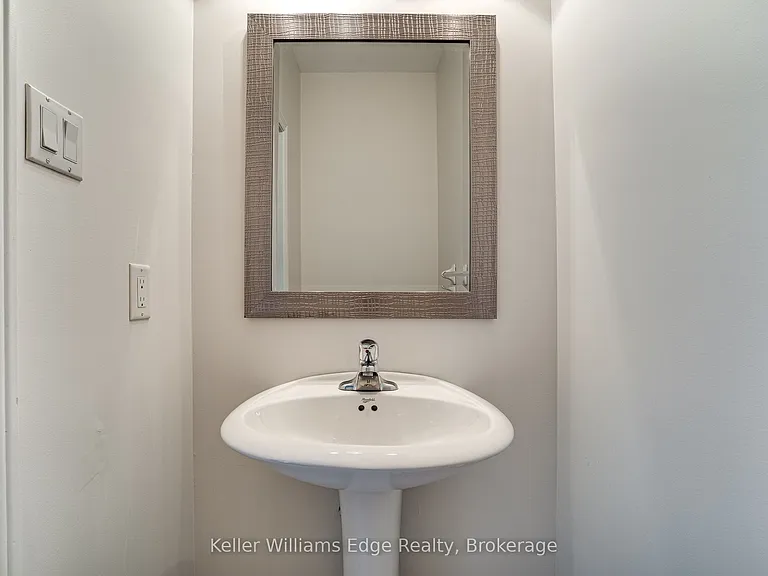 93 Glendarling Cres — Photo 22
