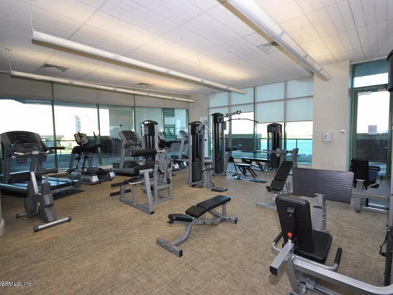 1431 Riverplace Blvd #2302 — Photo 36