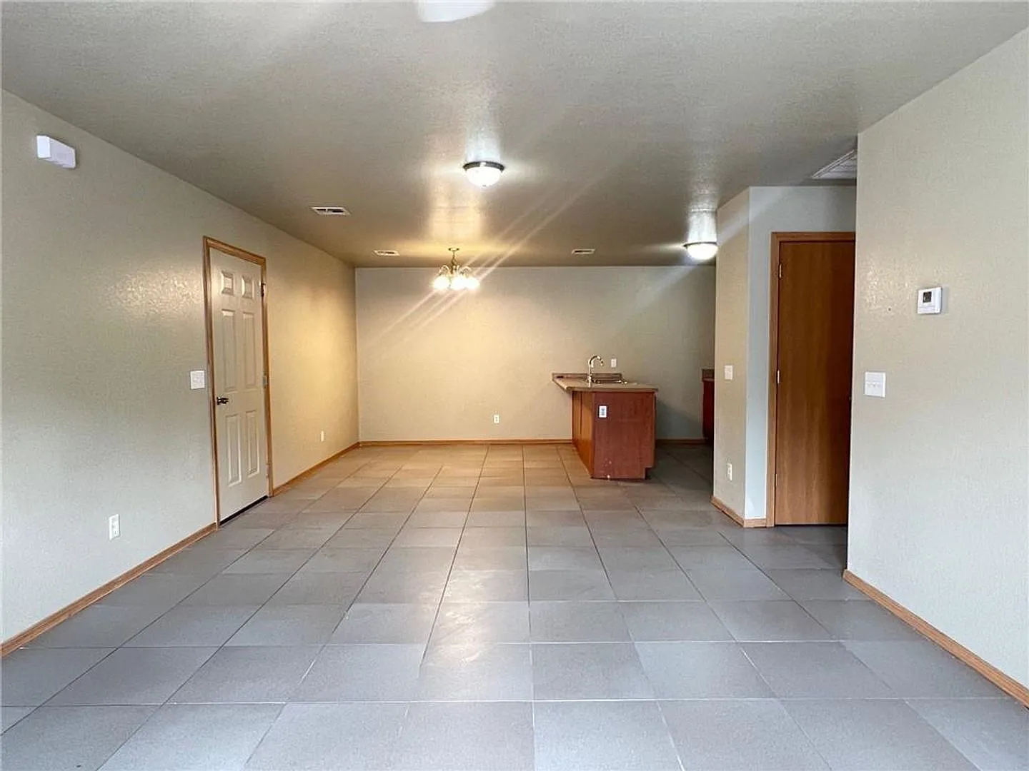 1132 Remington — Photo 3