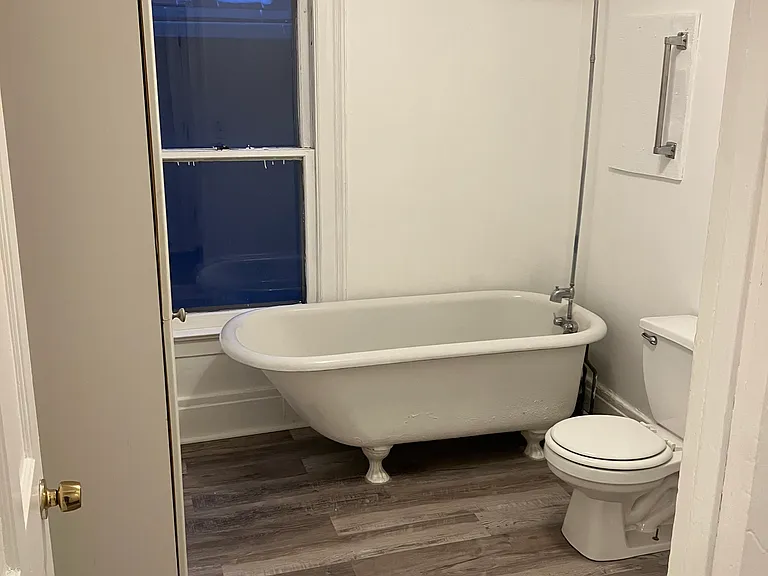 39 Plymouth Ave #3 — Photo 19