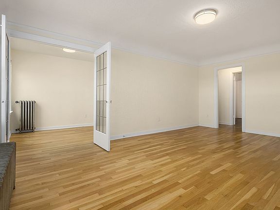 3rd image of 1105 5th Ave N APT 23