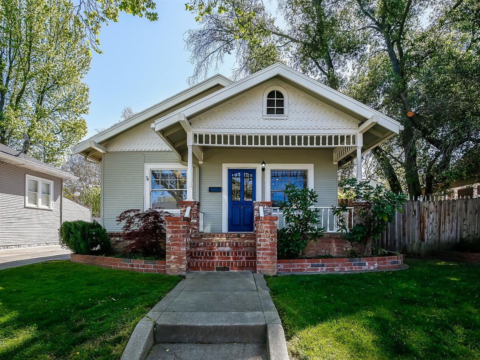 1st image of 905 43rd St