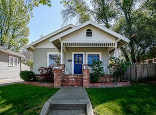 905 43rd St, Sacramento, CA 95819