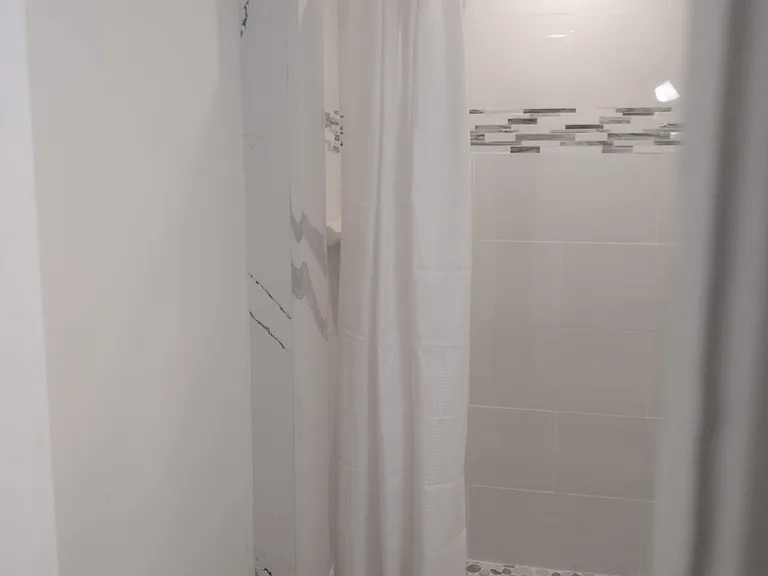 4862 SE Anchor Ave #3 — Photo 5