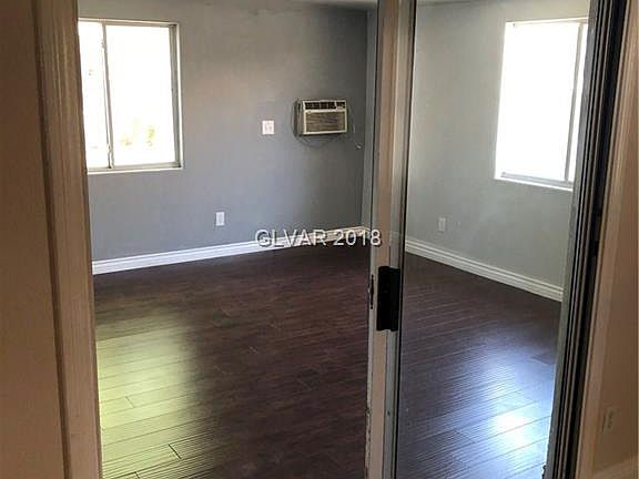 4th image of 4328 Harris Ave