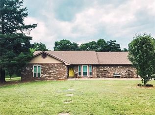 20315 Race Track Rd, Spiro, OK 74959