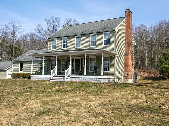 3rd image of 6 Wynmere Dr