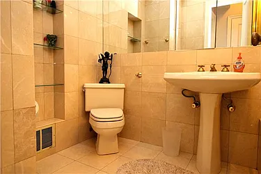 Rented by Metropolitan Res. Partners