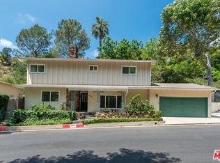 1247 N Bundy Dr, Los Angeles, CA 90049