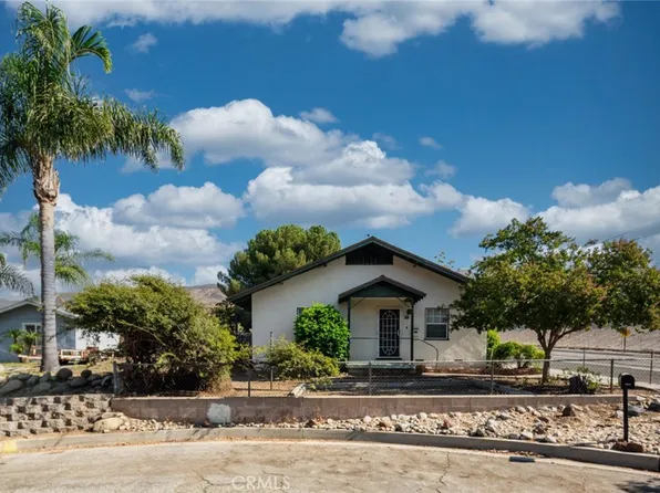 292 E 46th St, San Bernardino, CA 92404