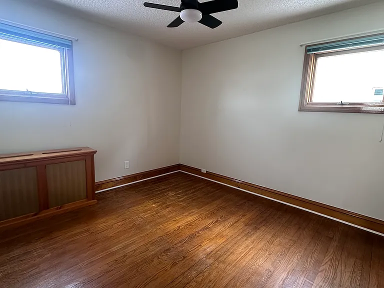 305 S Ogden St — Photo 19