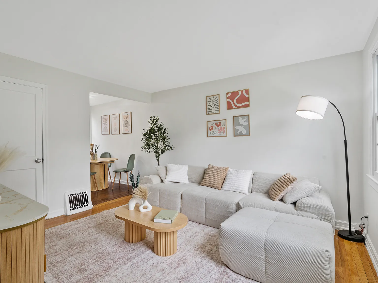 508 W Brighton Ave — Photo 3