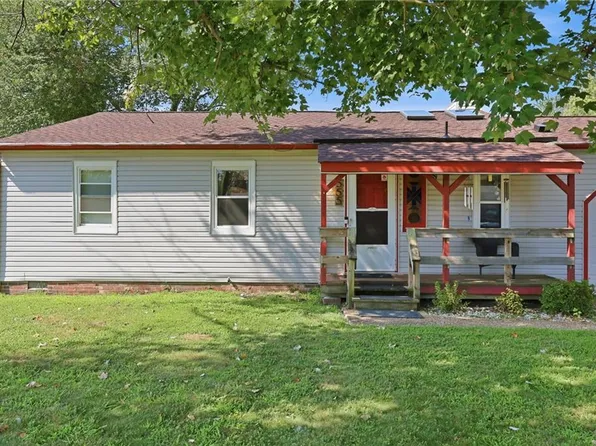 555 Dellwood Dr, Newport News, VA 23602