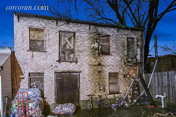 Sold by Corcoran | media 4