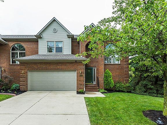 4th image of 3048 Highlands Dr