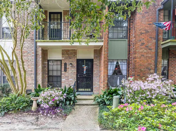 1927 W Magna Carta Pl, Baton Rouge, LA 70815