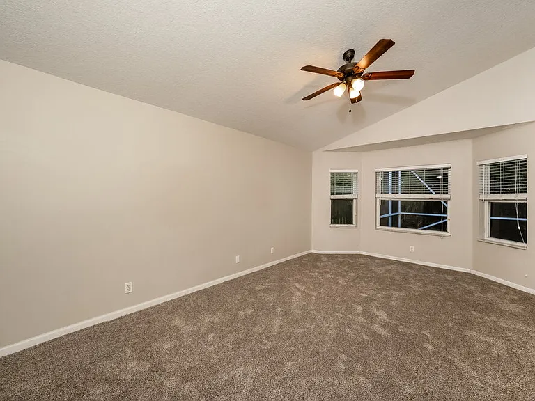 23410 Serene Meadow Dr S — Photo 9