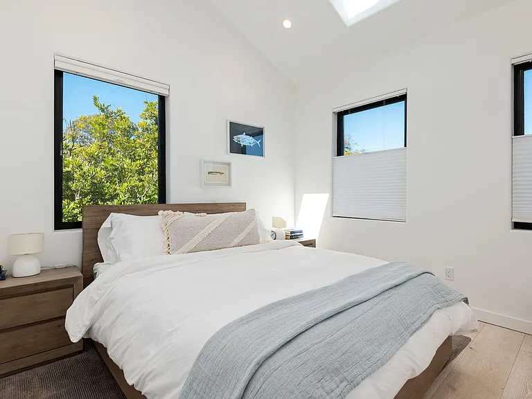1415 La Cima Rd #B — Photo 19