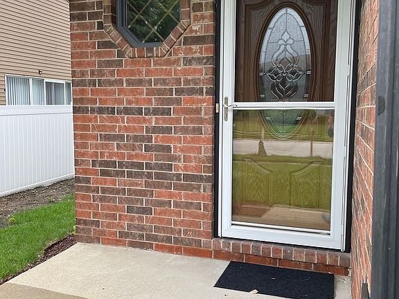 2nd image of 316 Brookdale Dr APT A