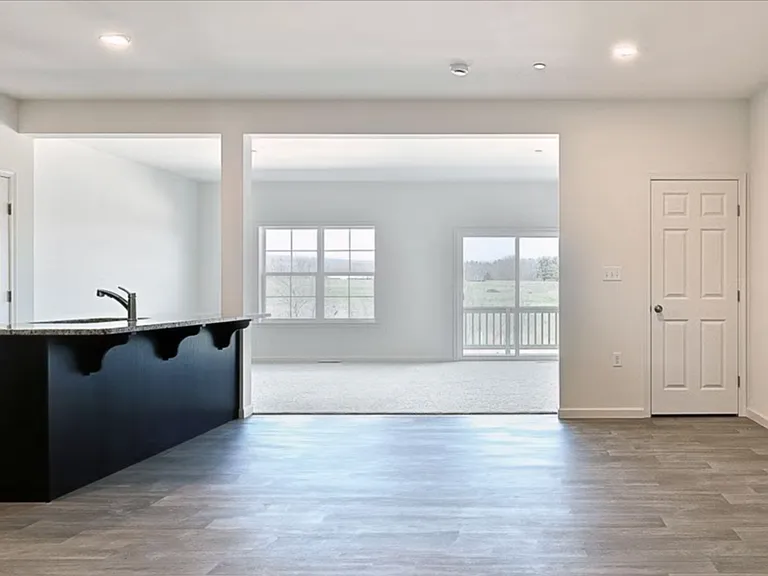 7882 Briarwood Dr — Photo 8