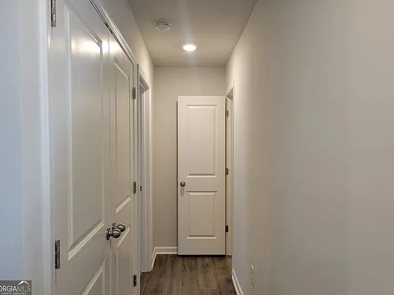 617 W Vincent Dr #10 — Photo 6