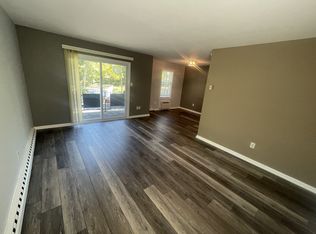 390 Minor St APT 11, Emmaus, PA 18049