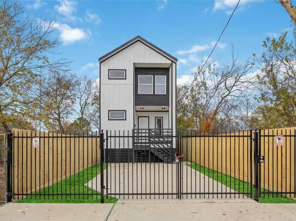 2207 Des Chaumes St, Houston, TX 77026