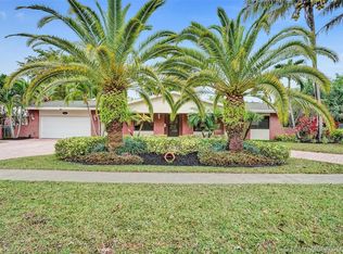 6041 SW 8th Ct, Plantation, FL 33317