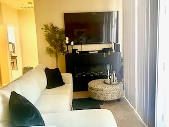 41925 5th St Unit 301, Temecula, CA 92590