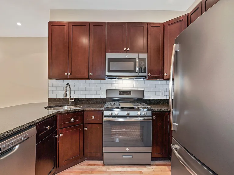 28 Florida Ave NE #1 — Photo 10