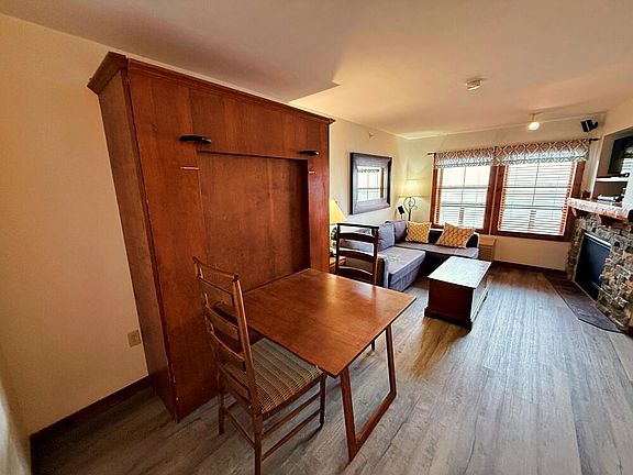 3rd image of 420 Rimfire Ldg