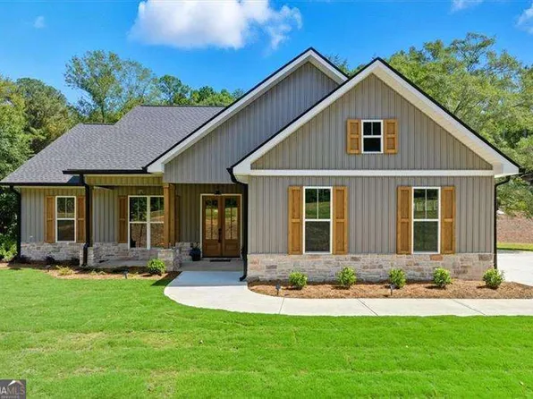 41 Laird Rd, Hiram, GA 30141