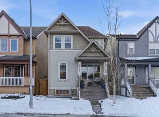 1142 New Brighton Park E, Calgary, AB T2Z0X9