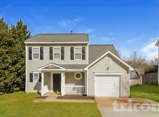 5940 Briggs Dr, Charlotte, NC 28269