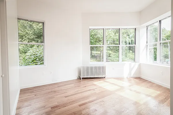 Rented by BLU Real Estate | media 8